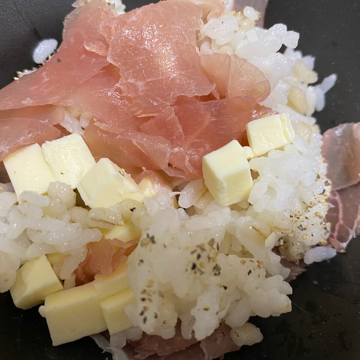 生ハムとチーズの混ぜご飯 レシピ 作り方 By あや512 楽天レシピ 生ハムとチーズの混ぜご飯 レシピ 作り方 By あや512 楽天レシピ